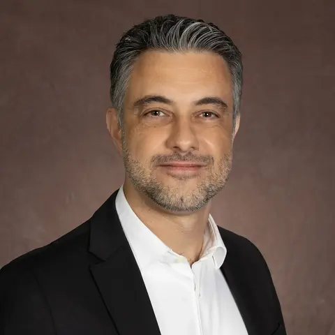 Headshot of Eliandro Felipe