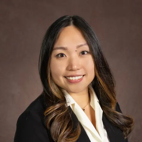 headshot of Dana Vattanavanitkul