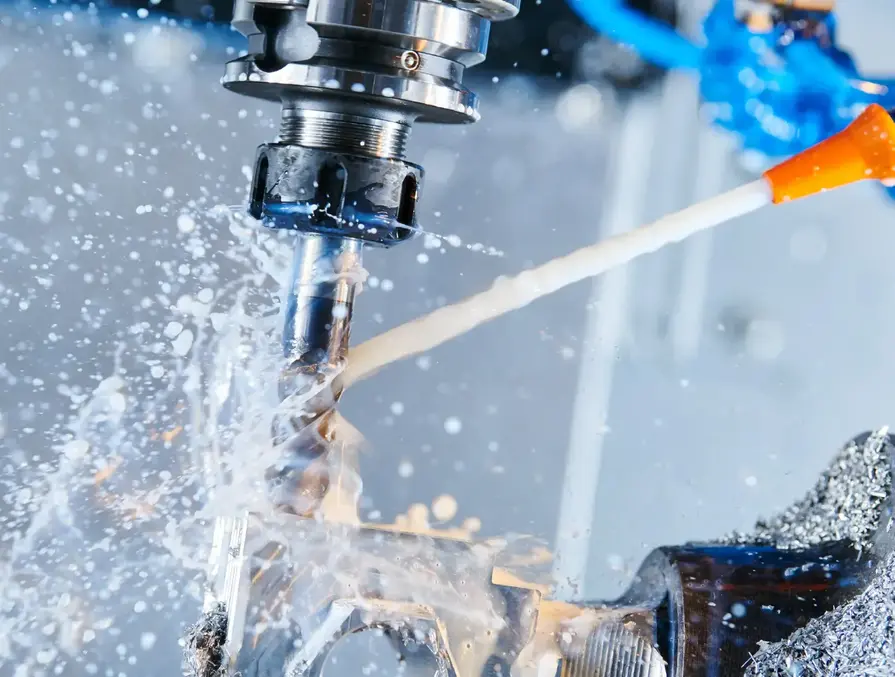 Palmer Holland and HollyFrontier Base Oils Forge Distribution Partnership